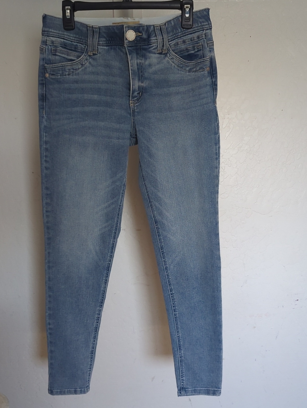 Democracy Ab Solution Skinny Jeans Size 8 Light Wash Blue